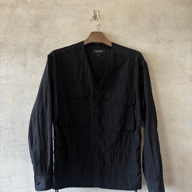 이스트로그셔츠