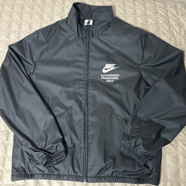 Nike 바람막이 