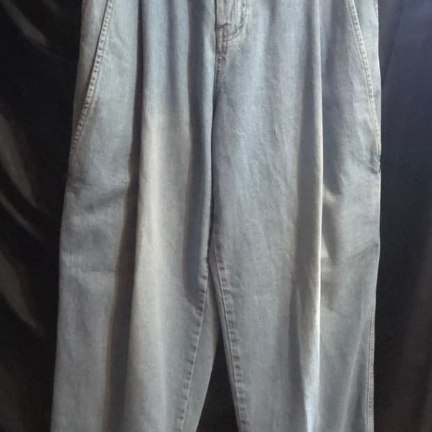 SATUR 세터 핀턱 워싱 와이드 데님팬츠