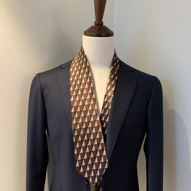 랑방(LANVIN) 명품넥타이 기하학적패턴 정장코디 A등급