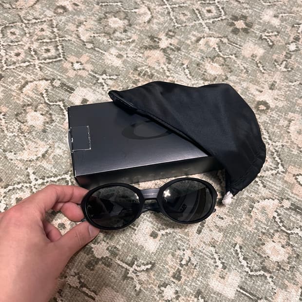 오클리 아이자켓 리덕스