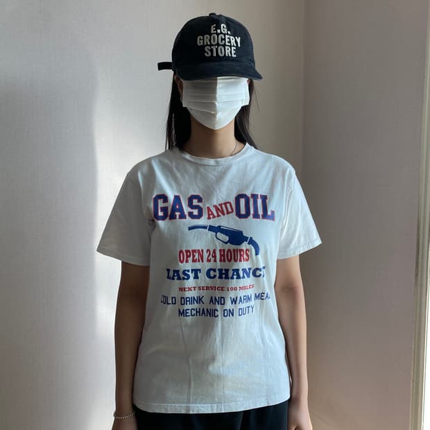 ⛽ ROUSHATTE "Gas and Oil" 티셔츠
