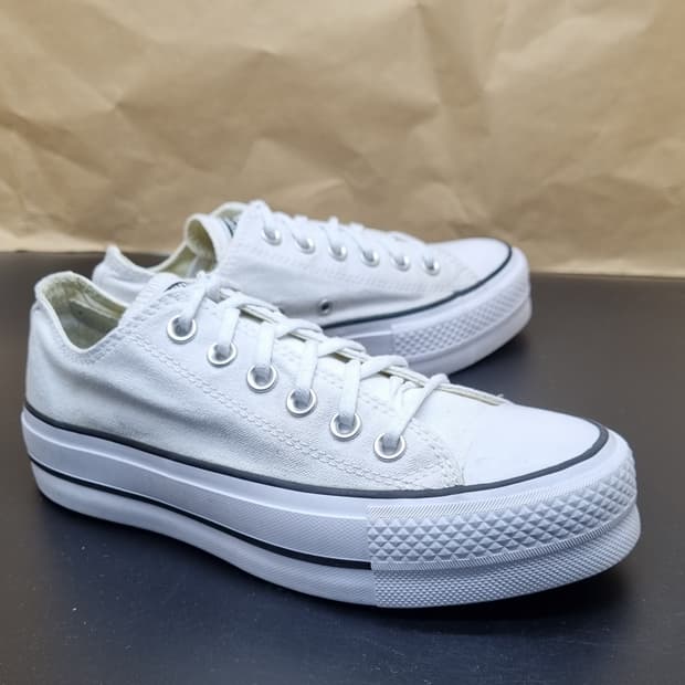 컨버스 올스타 리프트 여성스니커즈230 