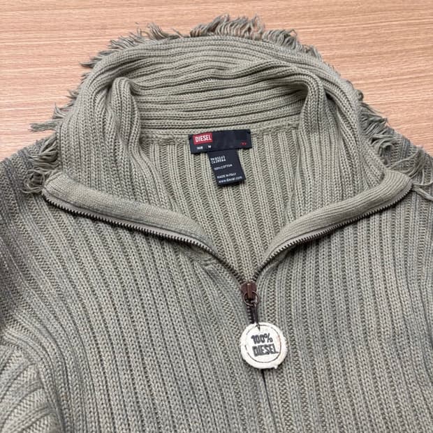 디젤 그런지가공 니트 집업 (made in italy)