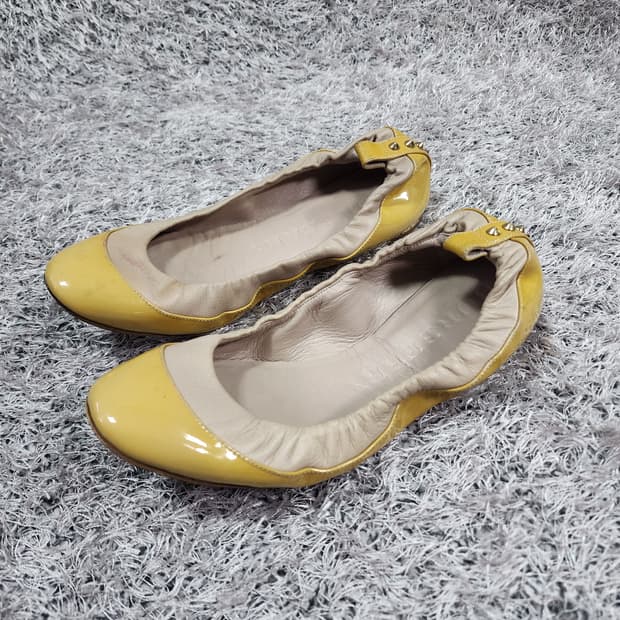 버버리 발레리나 플랫슈즈 36