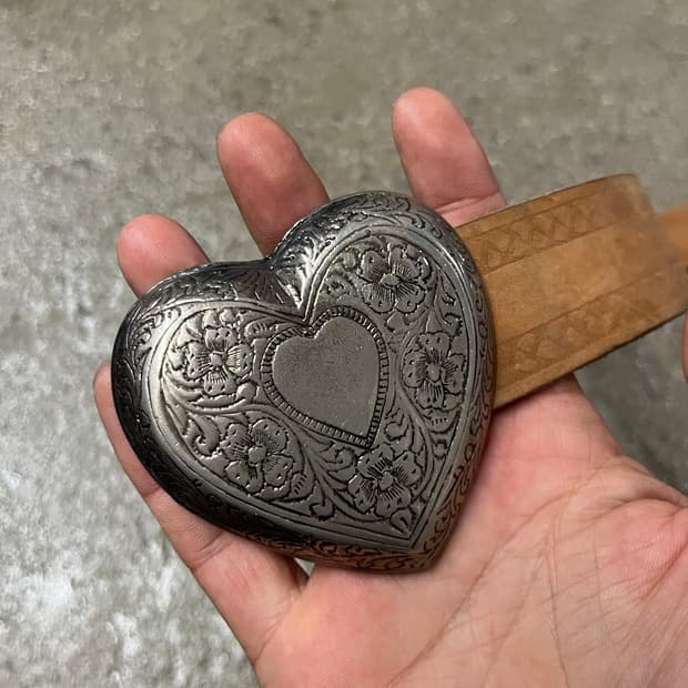 빈티지 하트 버클 벨트 (~30“)