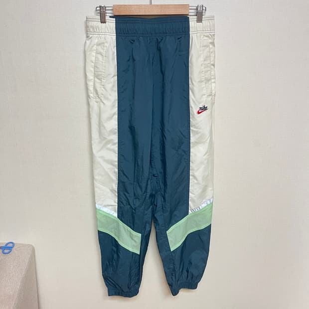 나이키 헤리티지 우븐 조거 팬츠 L사이즈