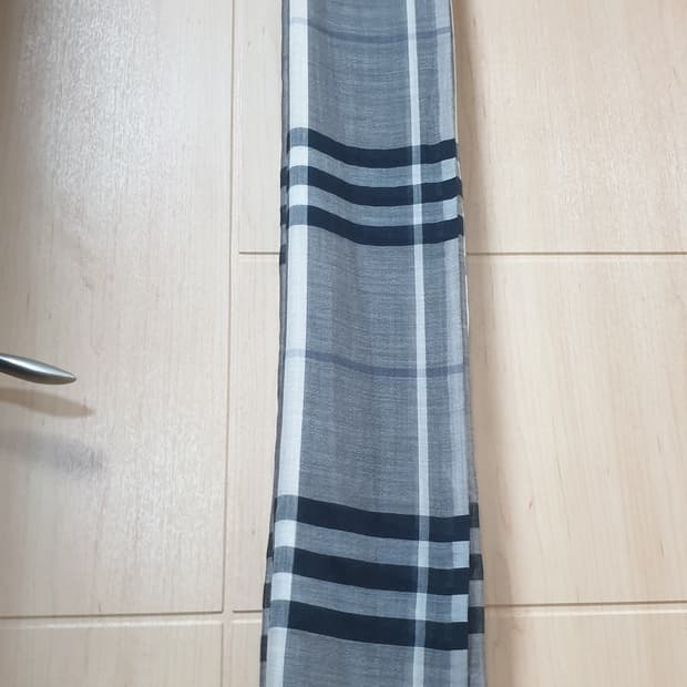 버버리 체크 울 스카프