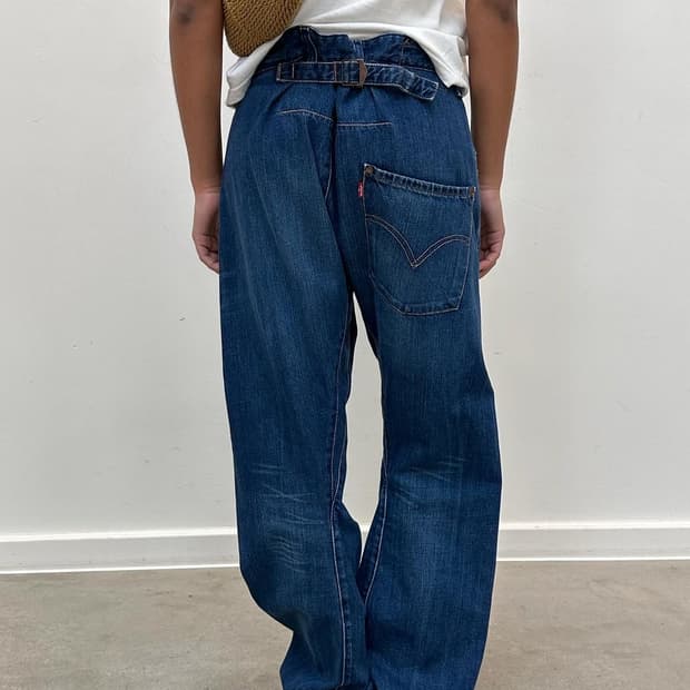 리바이스 엔지니어드 진 신치백