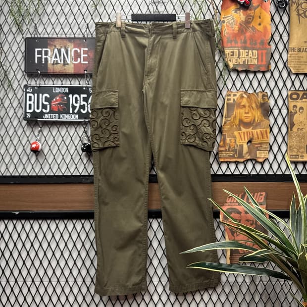 JPN VINTAGE 와가라 엠브로이더리 포켓 카고 팬츠