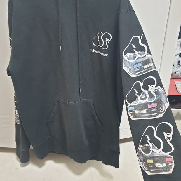 Thisisneverthat 디스이스네버뎃 블랙 후드티 L