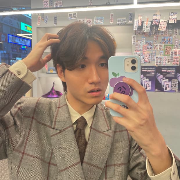 비비안웨스트우드 넥타이