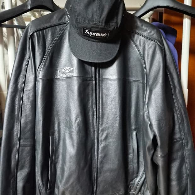 슈프림X엄브로 레더 트랙 자켓