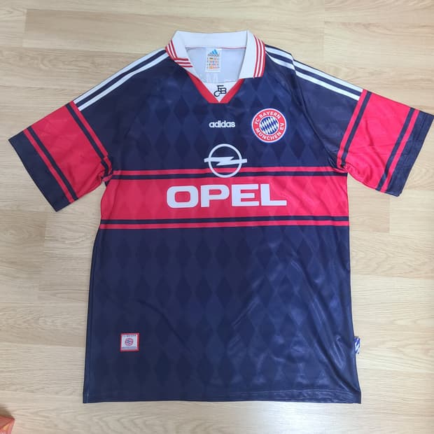 바이에른 뮌헨 97 99 마테우스 유니폼