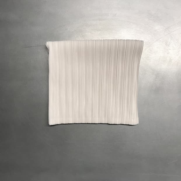 이세이 미야케 플리츠 플리즈 넥워머