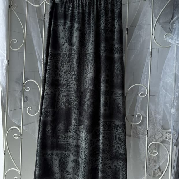 Deep Green Paisley Long Skirt 0351