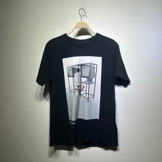 오프화이트 반팔 판매합니다