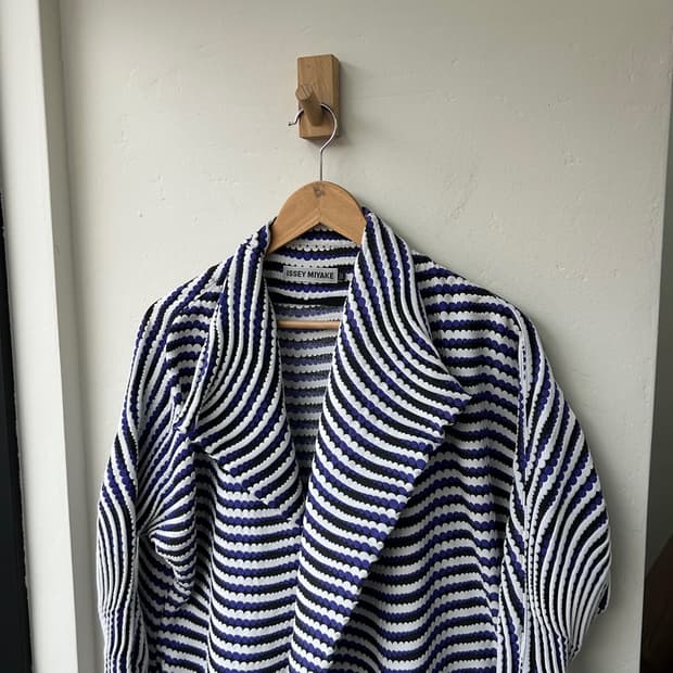 16484 - 이세이 미야케 플리츠 코트