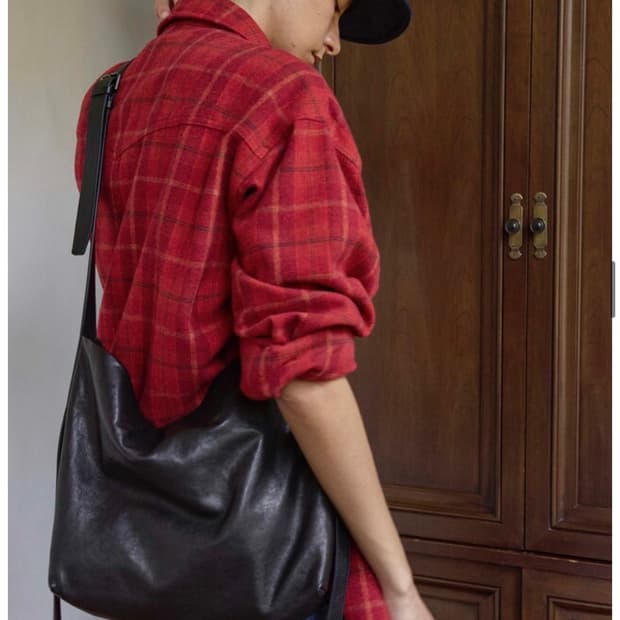 아유서울 멀티 스트랩 레더백