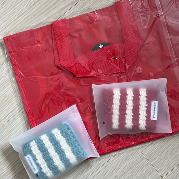 스타벅스 스트라이프 니트지갑