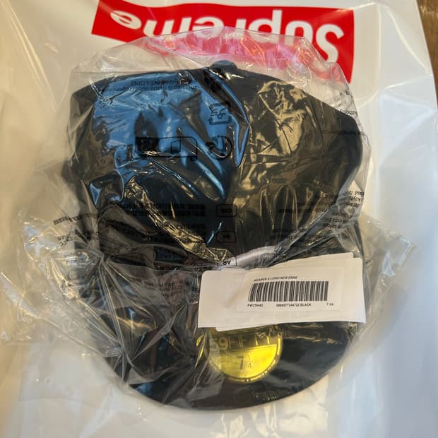 슈프림 뉴에라 리퍼 714