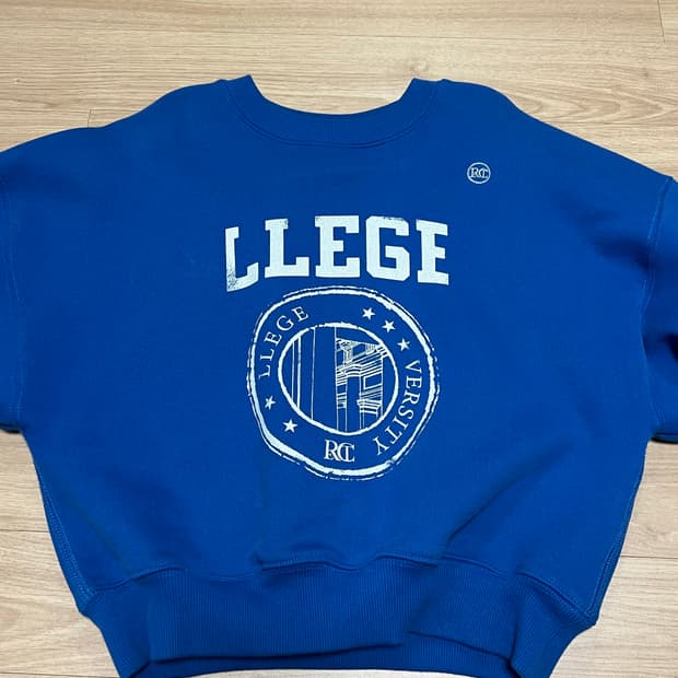 렉토 부산 크롭 맨투맨