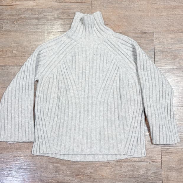H&M 울 니트스웨터 M