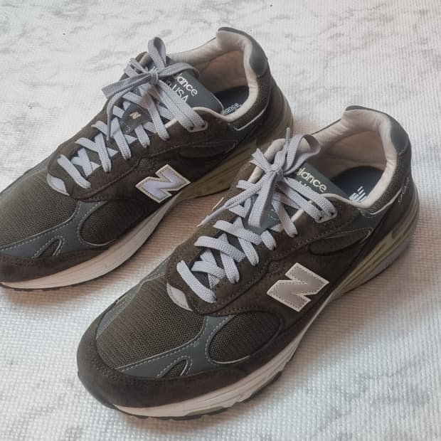 뉴발란스 993 mg 밀리터리 그린 295