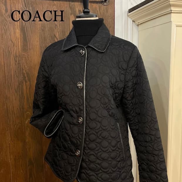 코치 퀼팅자켓 블랙