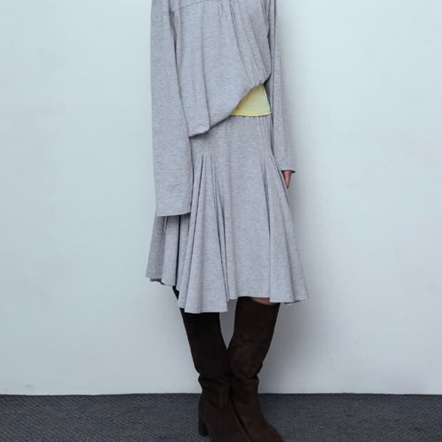 파이시스 플레어 패널 미디 스커트_멜란지 그레이