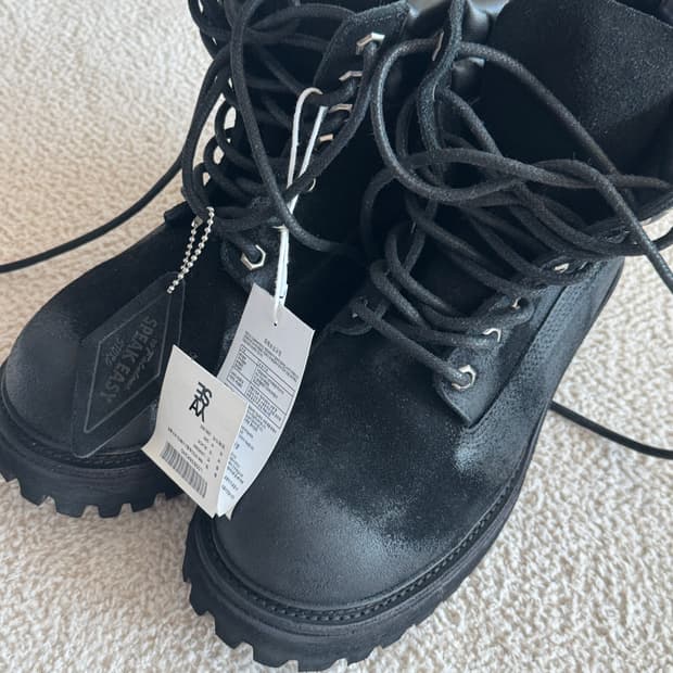 야세 6.5cm 1990 코만도솔 스웨이드 부츠 블랙