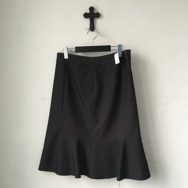 Flare point midi skirt