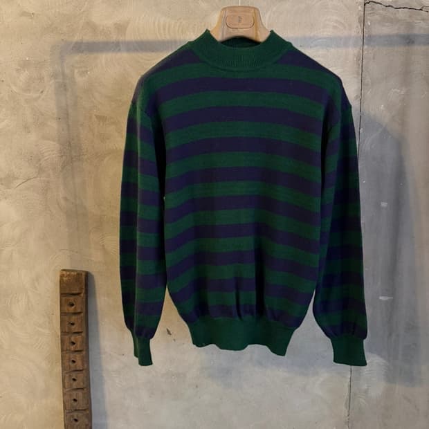 BRYN CONNELLY 모호크넥 니트 100