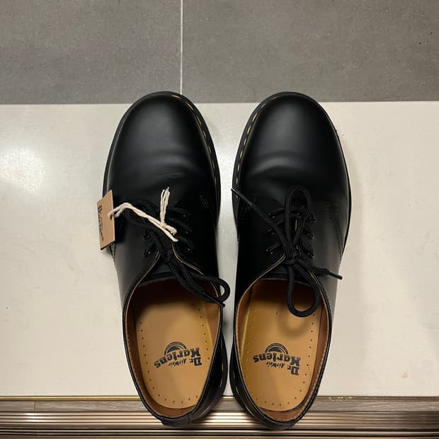 닥터마틴 1461 smooth black