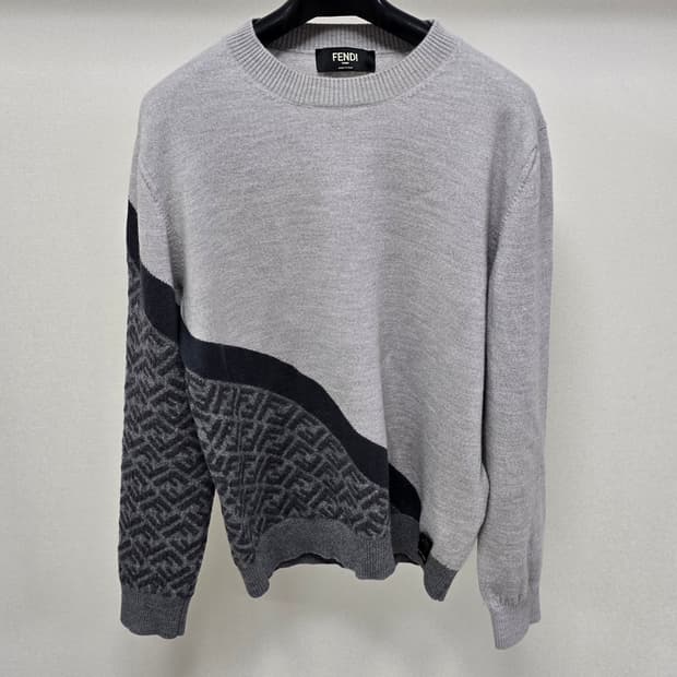 23fw 펜디 FF 로고 패턴 니트 48사이즈 95 판매