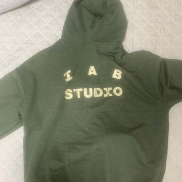 아이앱 스튜디오 후드집업