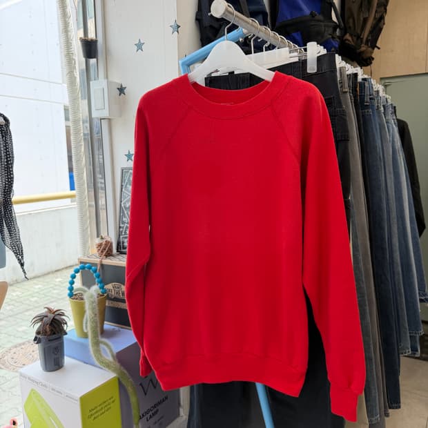 vtg sweat shirts