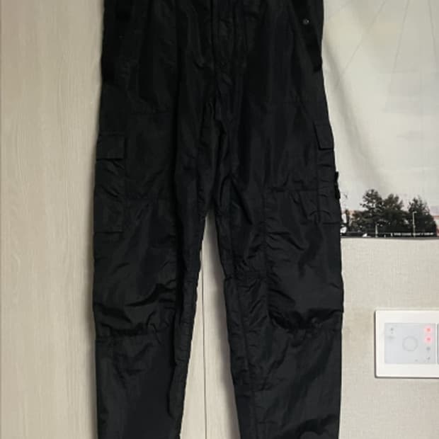 스톤아일랜드 시어서커 팬츠