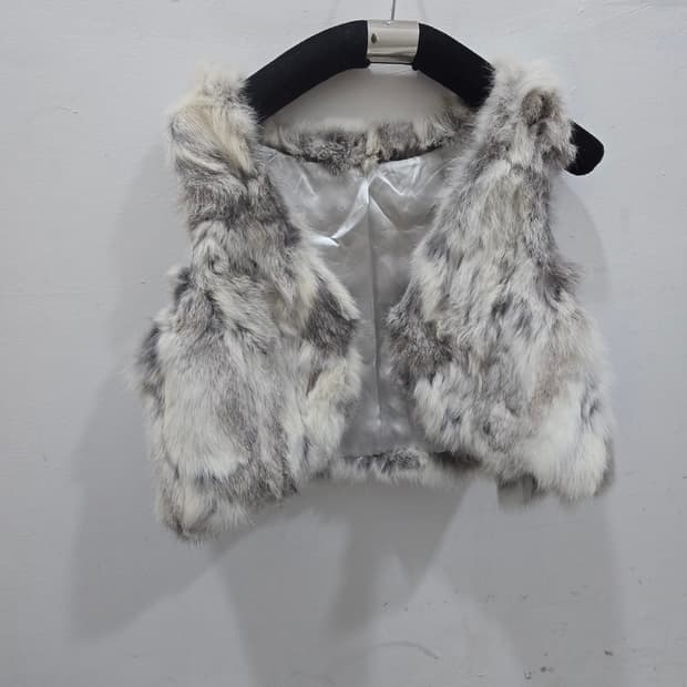 레빗 퍼 베스트