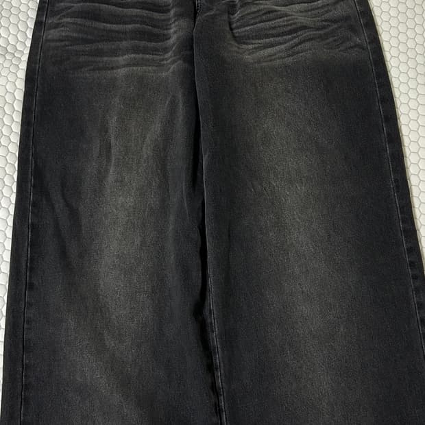 노이어 캣워싱 와이드블랙데님 50size