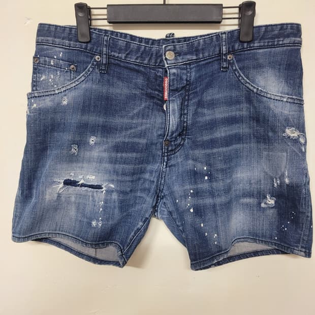 디스퀘어드2 데님 반바지 50
