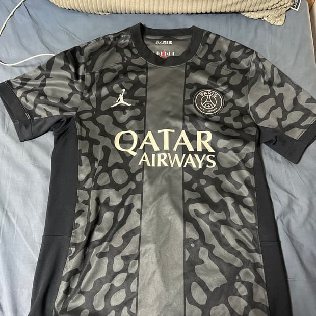 파리생제르망 23-24 4TH 축구 유니폼 블랙