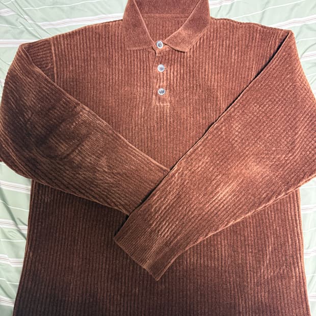 자크뮈스 르 폴로 두씨 니트 라지 