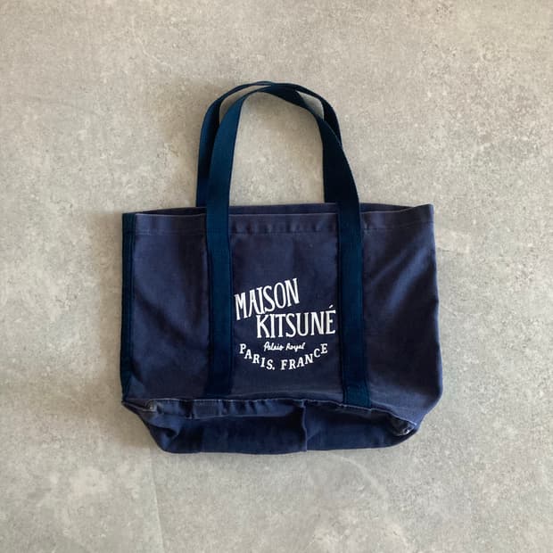 MAISON KITSUNE 메종키츠네 토트백