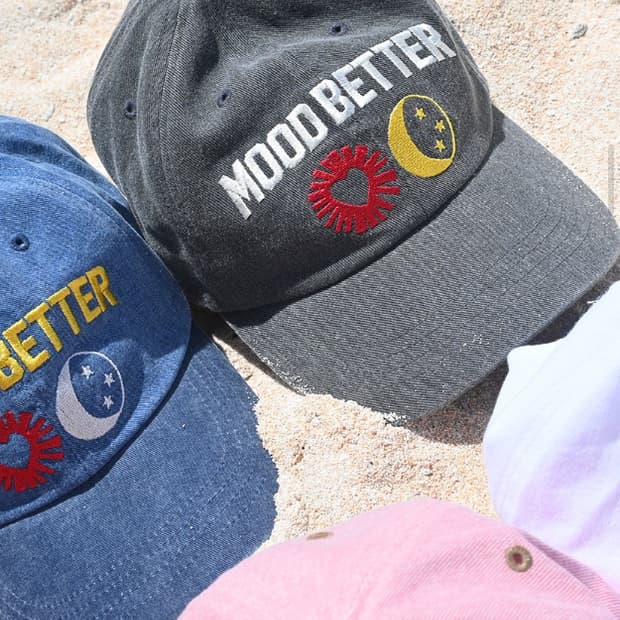 무드베러 심볼 볼캡 차콜