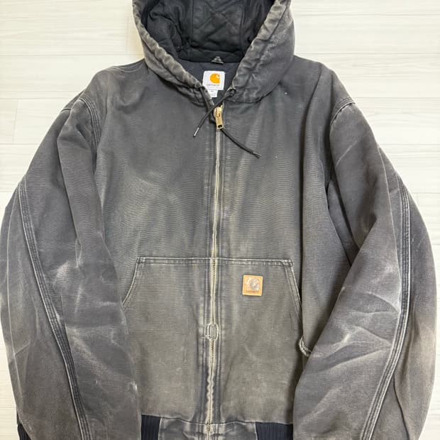 빈티지 칼하트 자켓 블랙색상 XL