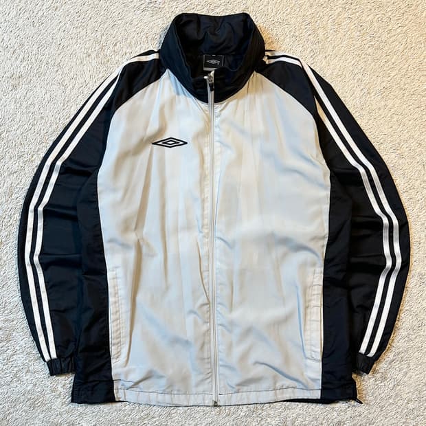 희귀) 엄브로 UMBRO 올드스쿨 사이드라인 배색 바람막이 자켓