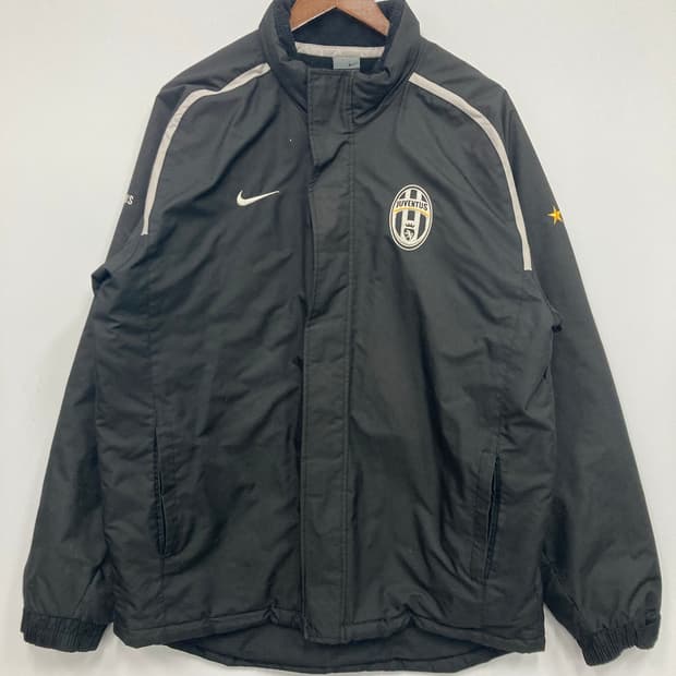 나이키 오버핏 바람막이