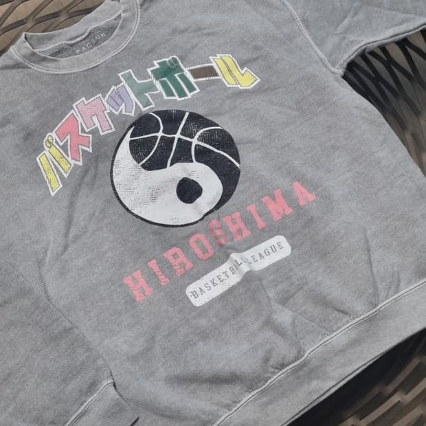 
PacSun HIROSHIMA 바스켓볼 맨투맨
