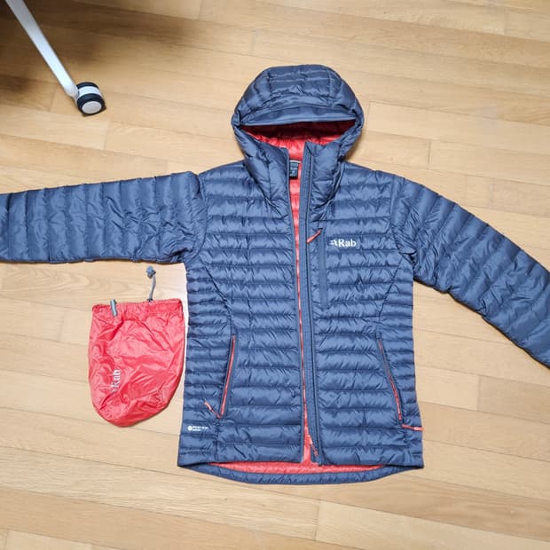 Rab 마이크로 알파인 경량패딩 그래핀 M